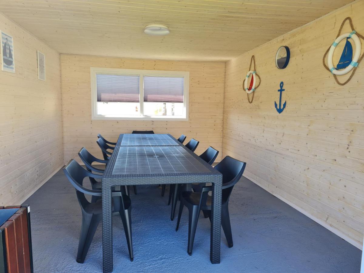 Holiday Camp Сърбиново Екстериор снимка