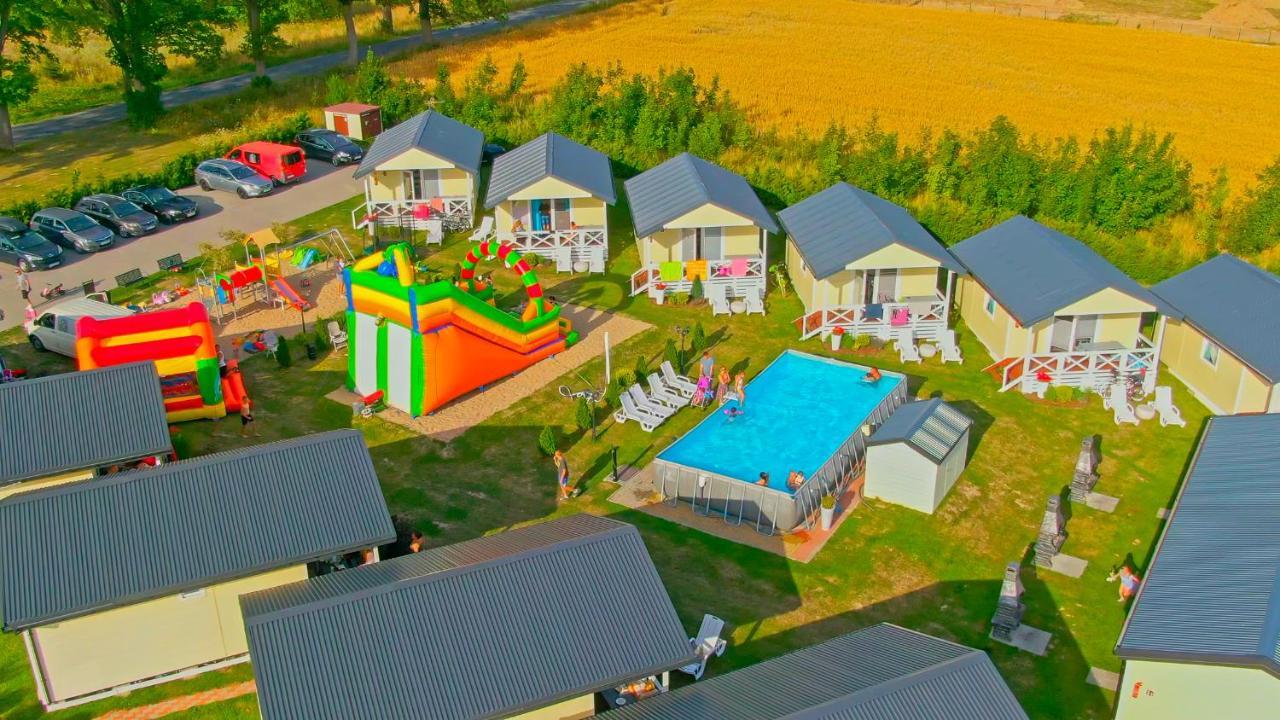 Holiday Camp Сърбиново Екстериор снимка